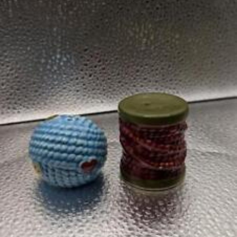 VINTAGE KNITTING AND SEWING SALT AND PEPPER SHAKERS